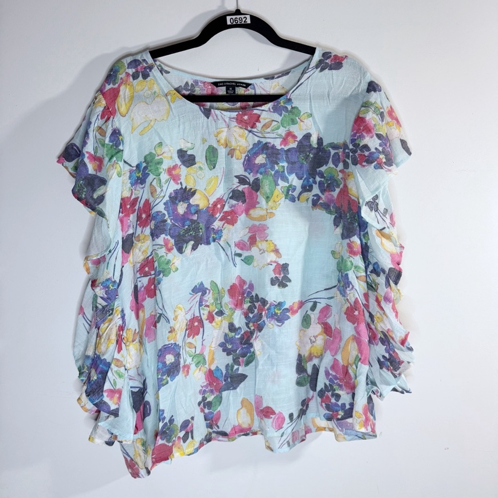 Zac & Rachel Woman 1X Pastel Blue Watercolor Floral Ruffle Sleeve Blouse